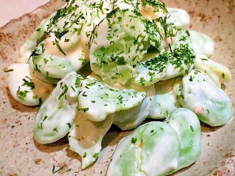 作り置き！えび風味のそら豆クリームチーズソース和え